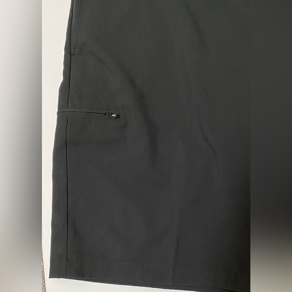 Grand Slam Black Flat Front Men's Golf Shorts 40 - Picture 3 of 4